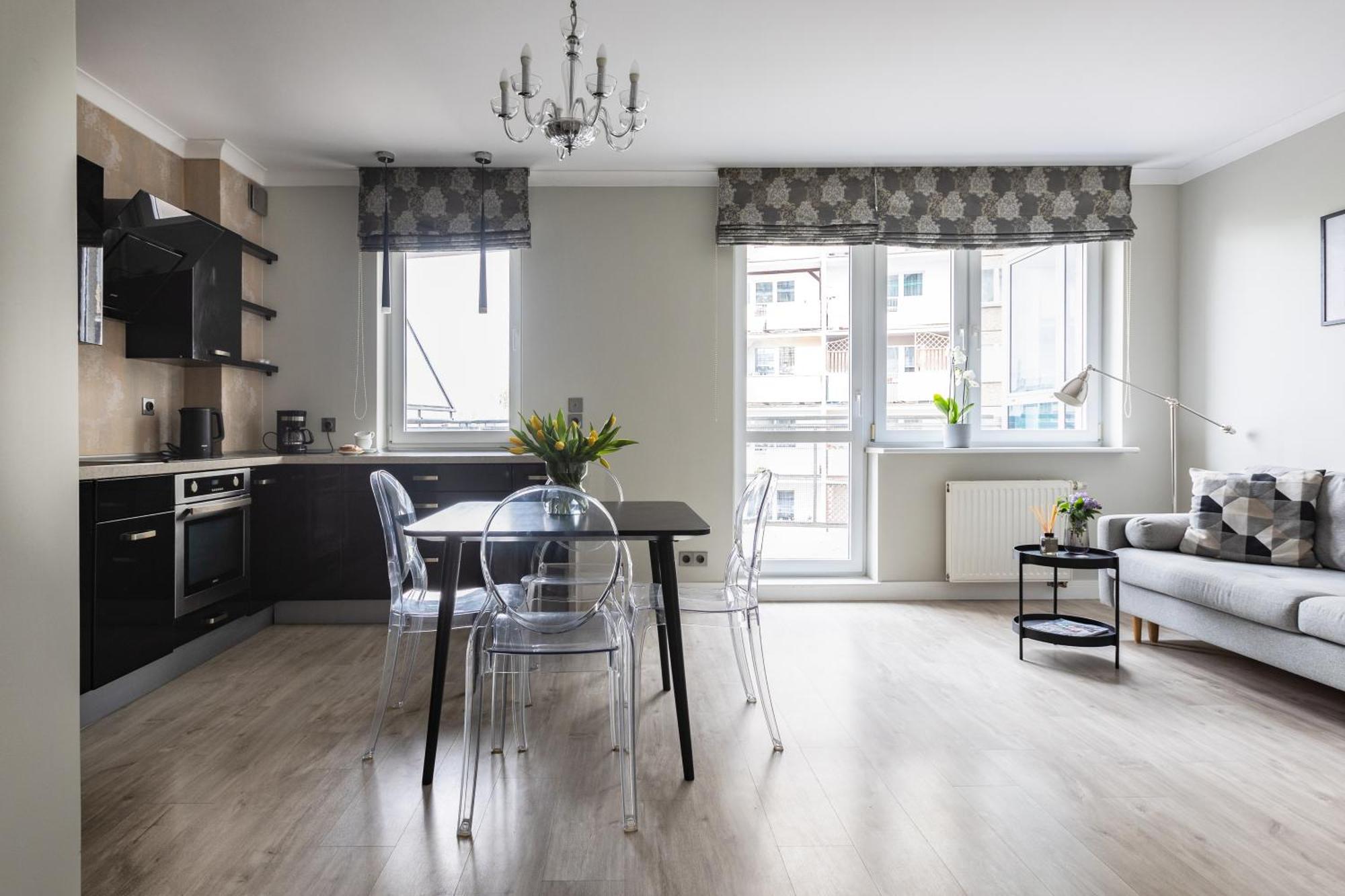 Apartament,Nowe Miasto 2Pokoje, 4Osoby, Parking, Loggia, Udogodnienia Dla Dzieci Познань Экстерьер фото